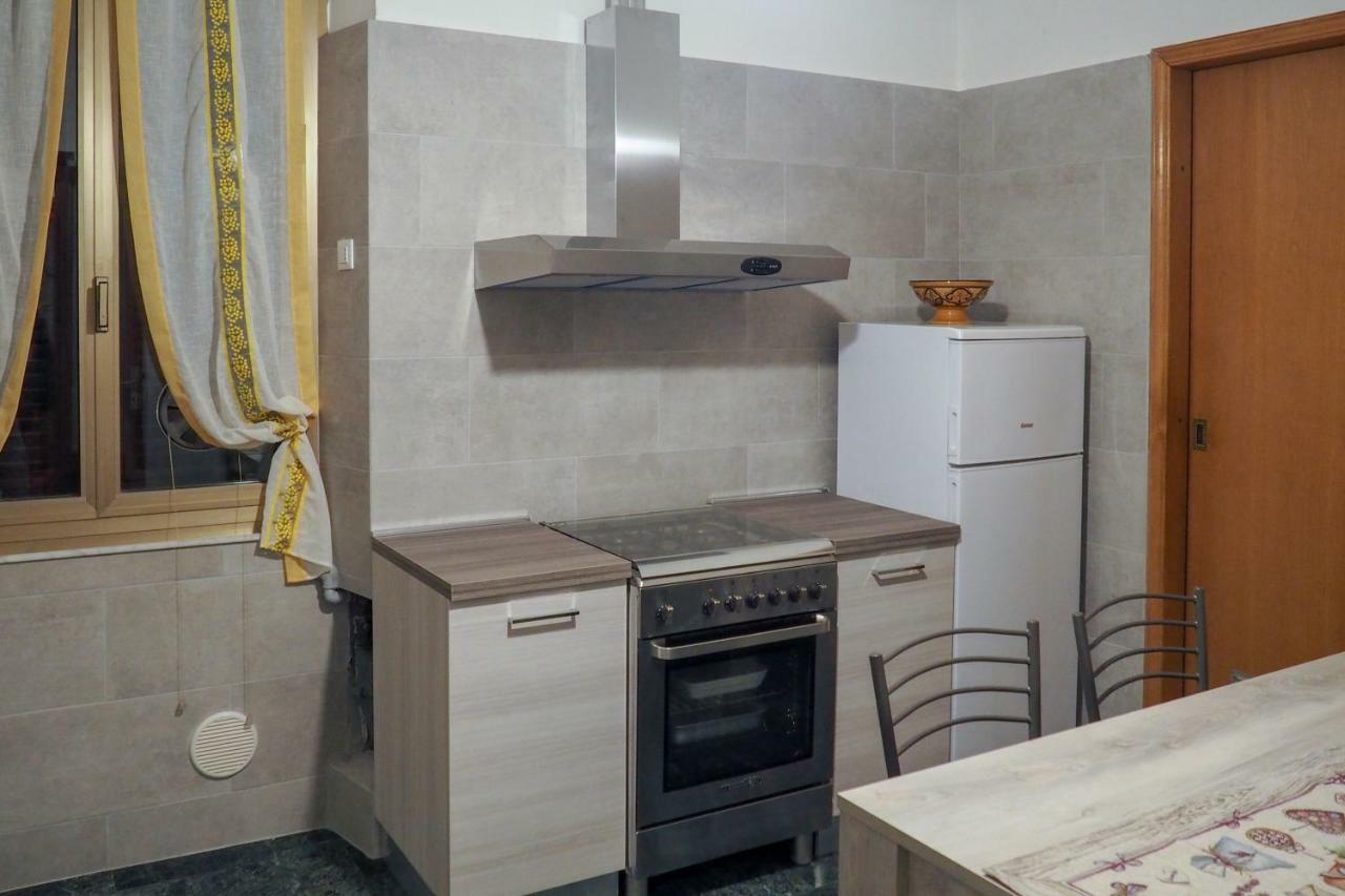 Tra Monti E Mare Apartment *